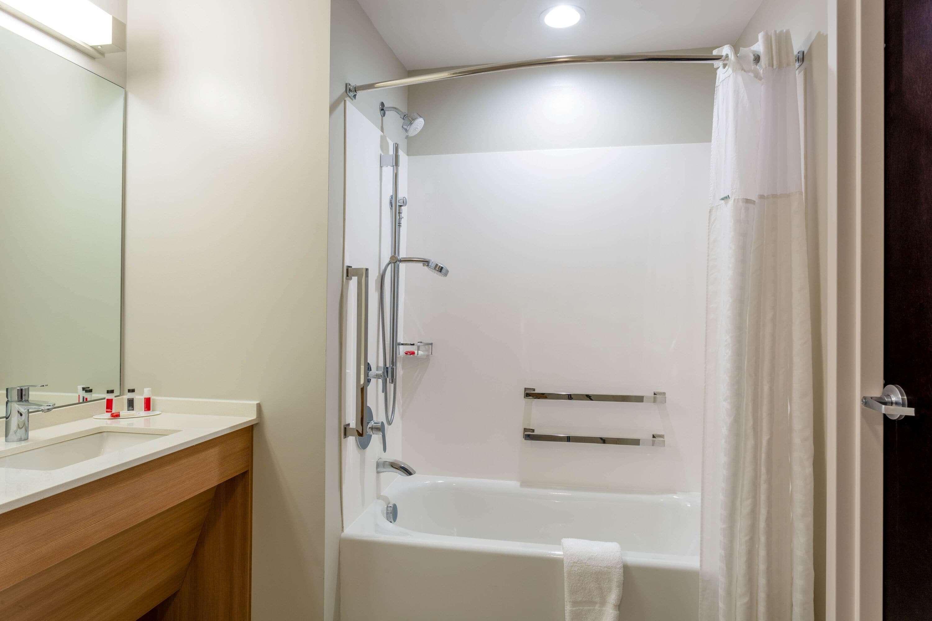 Microtel Inn Suites By Wyndham South Hill Esterno foto